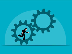 유가족에게 고인 유품 전달