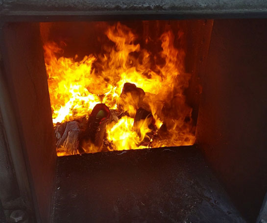 4-2. 유품소각 진행